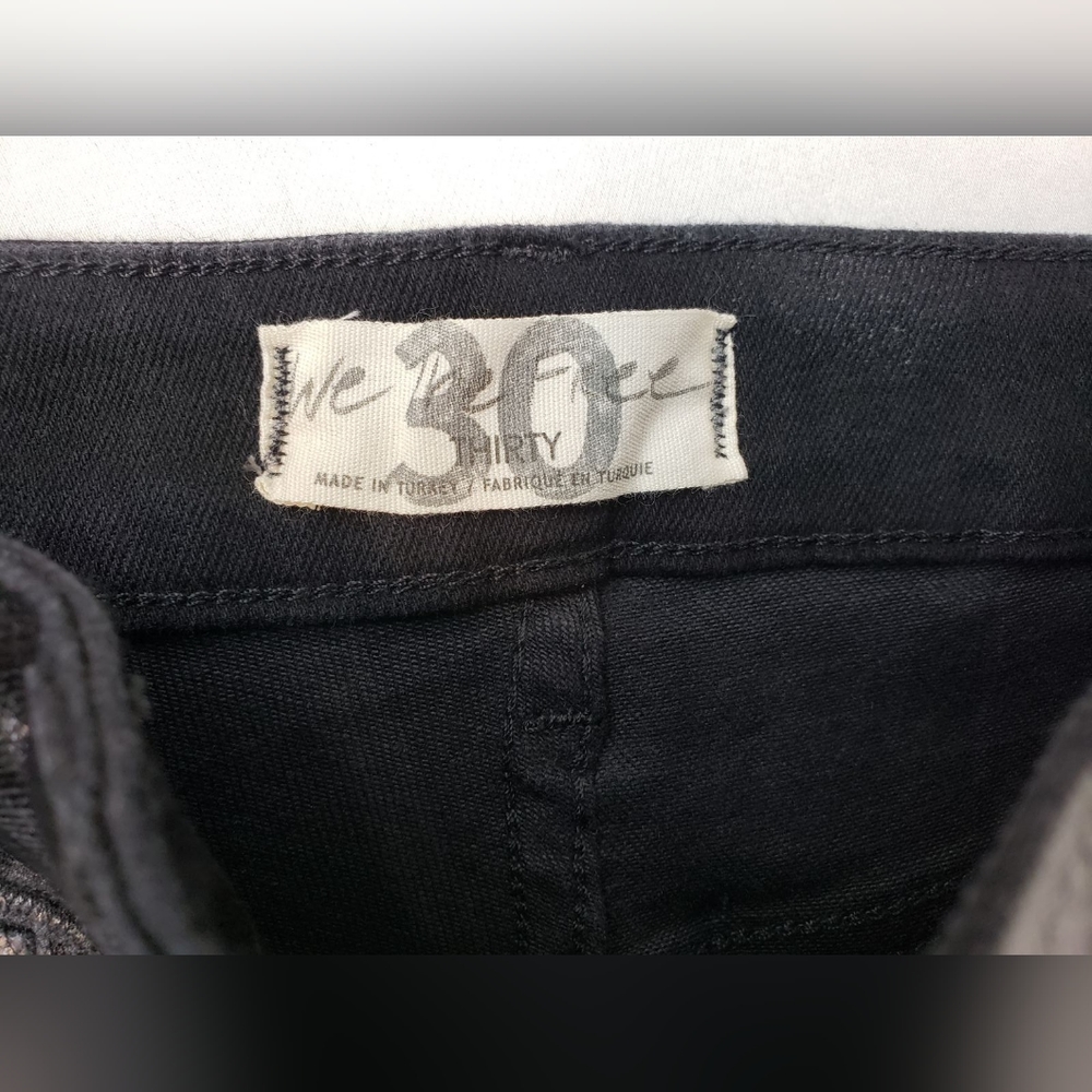 FREE PEOPLE NWT cropped black shiny denim - Picture 5 of 11